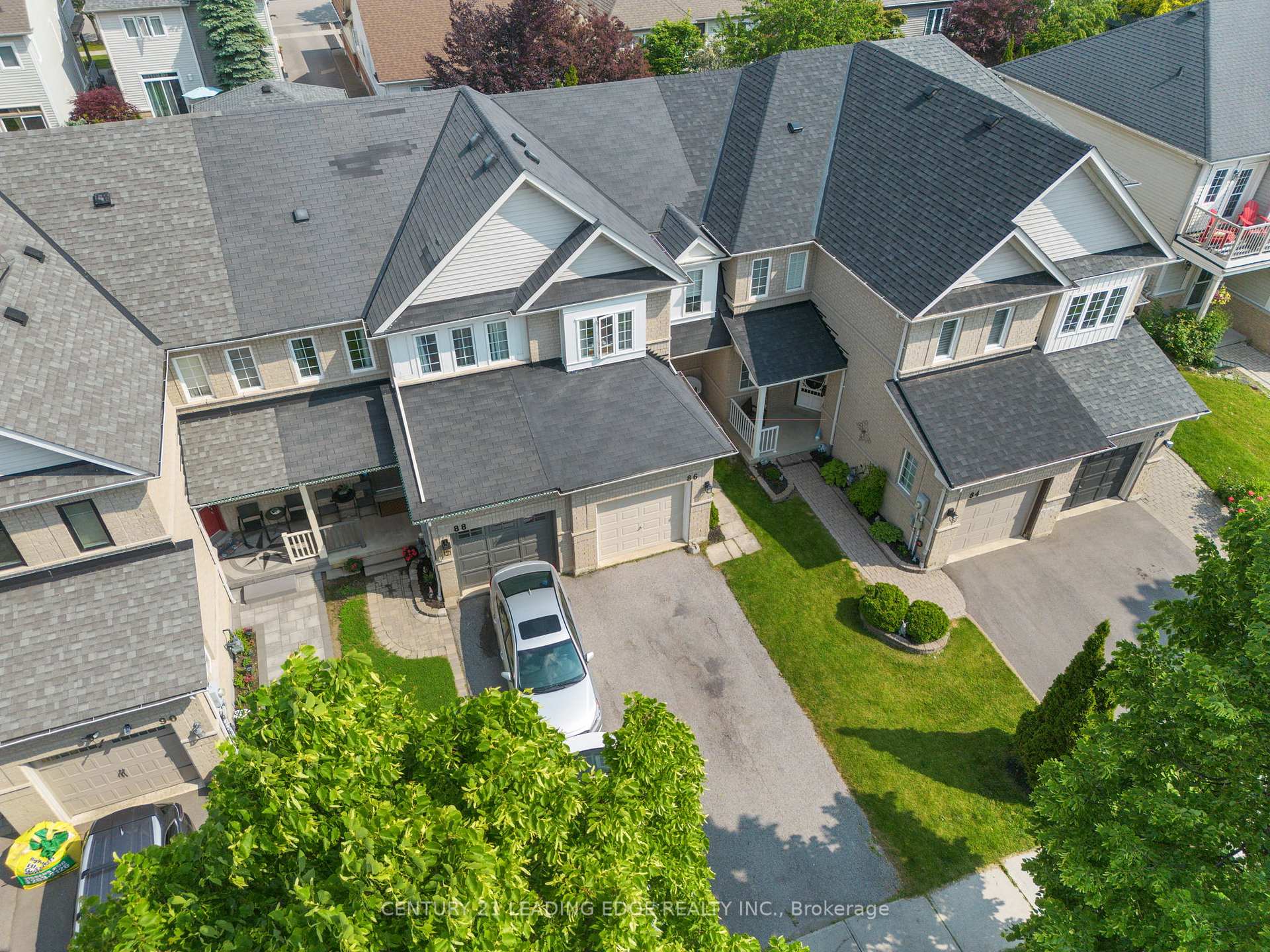 Photo 6 of 86 Breakwater Drive, Whitby, Port Whitby — HOMEH