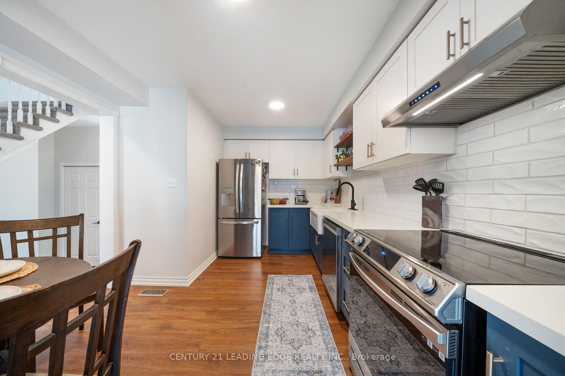 Photo 13 of 86 Breakwater Drive, Whitby, Port Whitby — HOMEH
