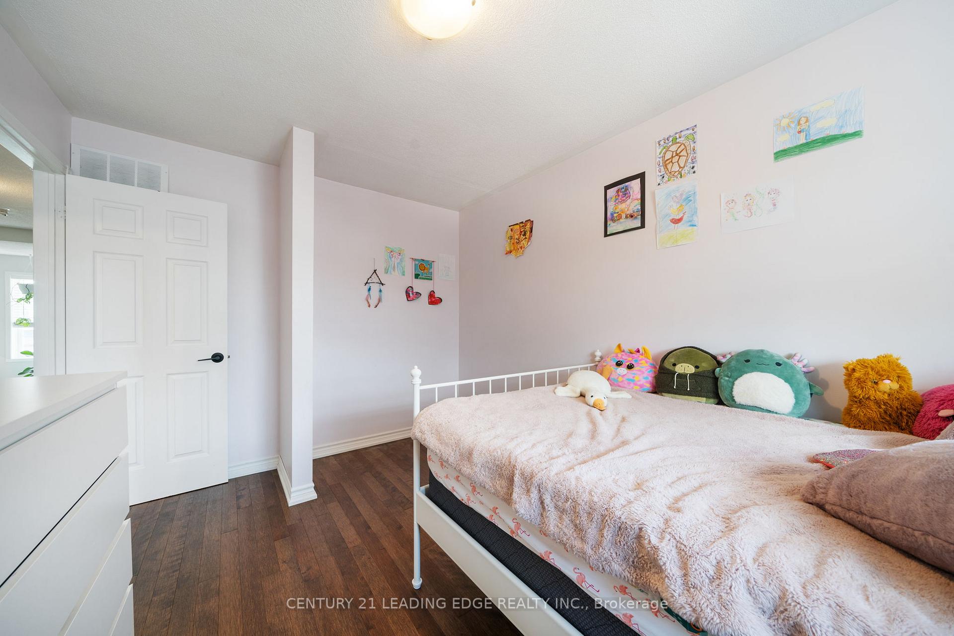 Photo 24 of 86 Breakwater Drive, Whitby, Port Whitby — HOMEH