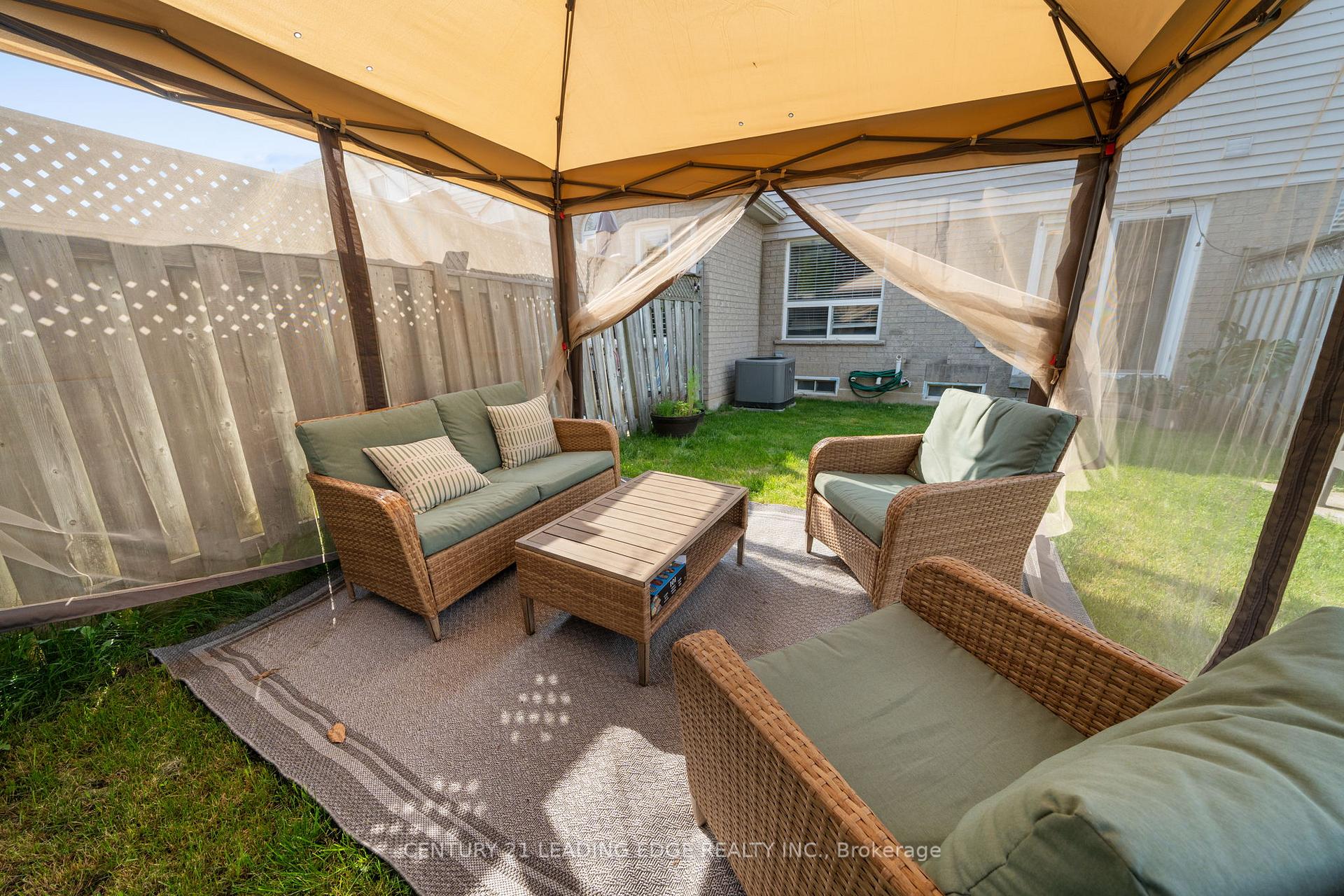 Photo 31 of 86 Breakwater Drive, Whitby, Port Whitby — HOMEH