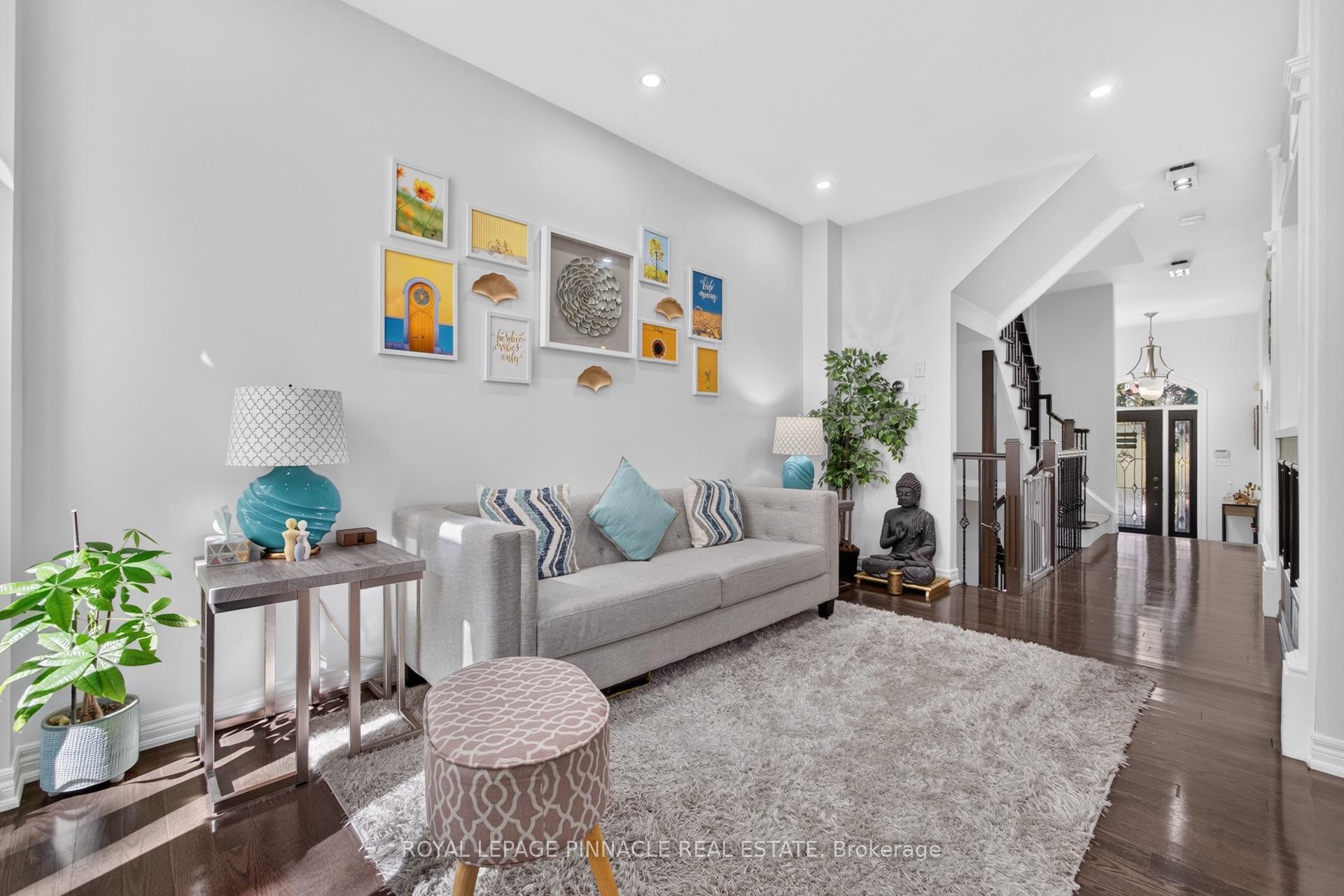 Photo 9 of Unit 13, 2254 Rockingham Drive, Oakville, Joshua Creek — HOMEH