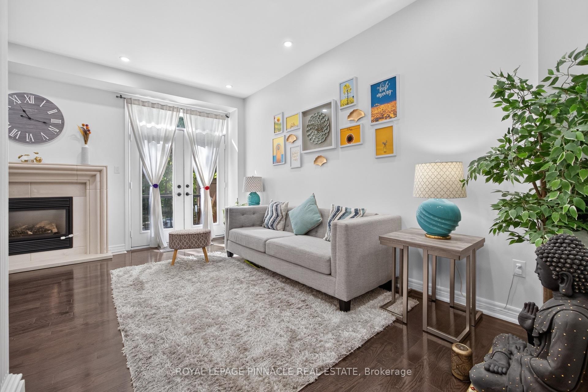Photo 10 of Unit 13, 2254 Rockingham Drive, Oakville, Joshua Creek — HOMEH