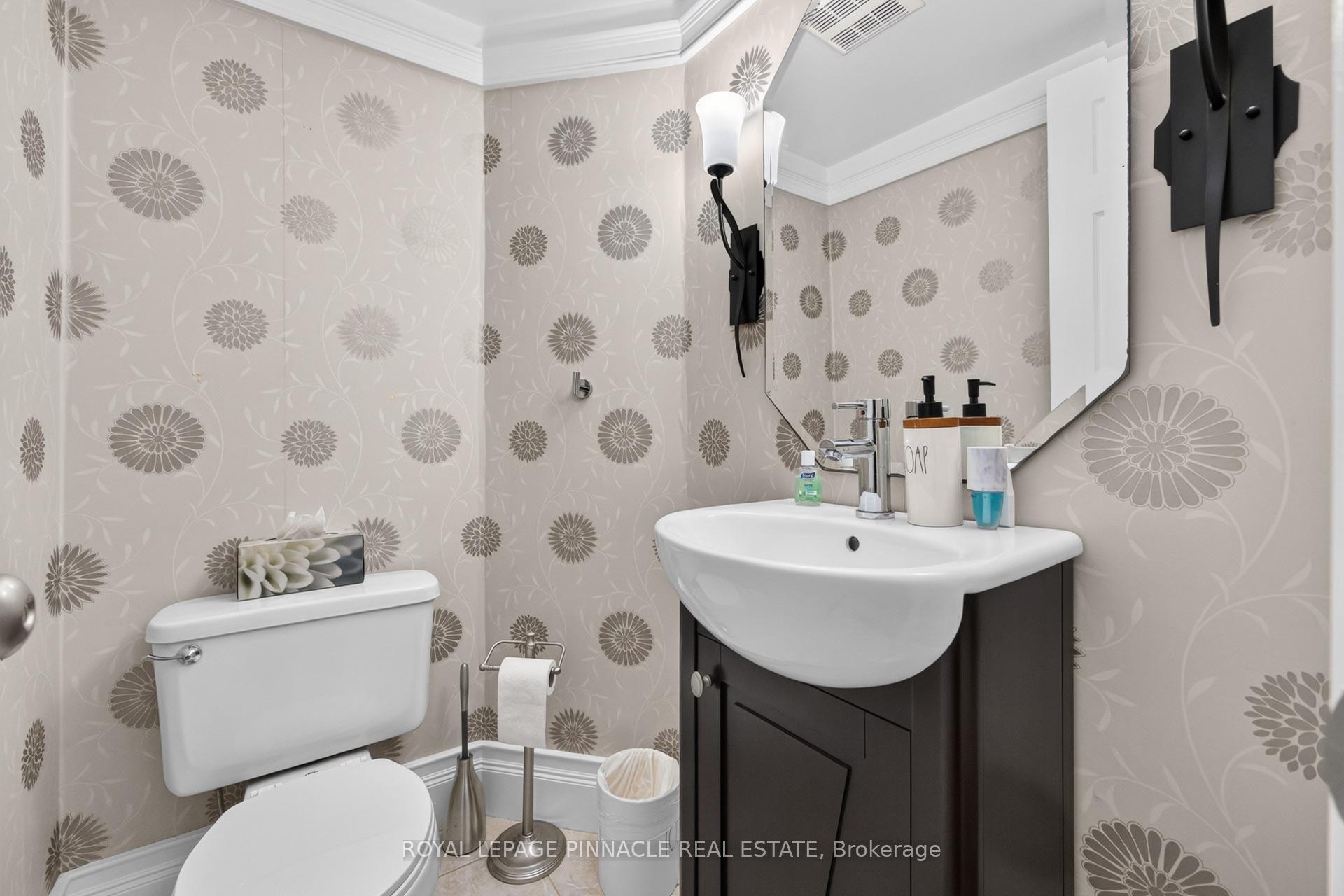 Photo 16 of Unit 13, 2254 Rockingham Drive, Oakville, Joshua Creek — HOMEH