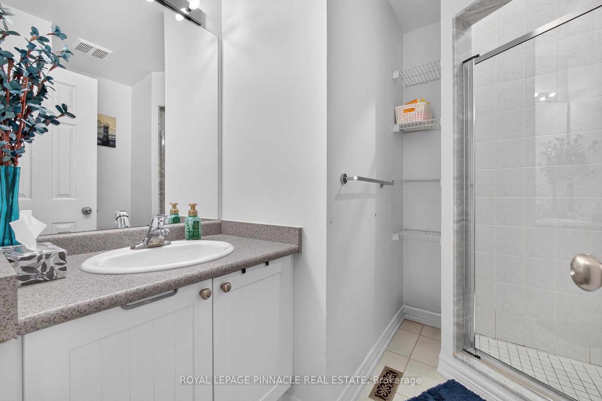 Photo 21 of Unit 13, 2254 Rockingham Drive, Oakville, Joshua Creek — HOMEH