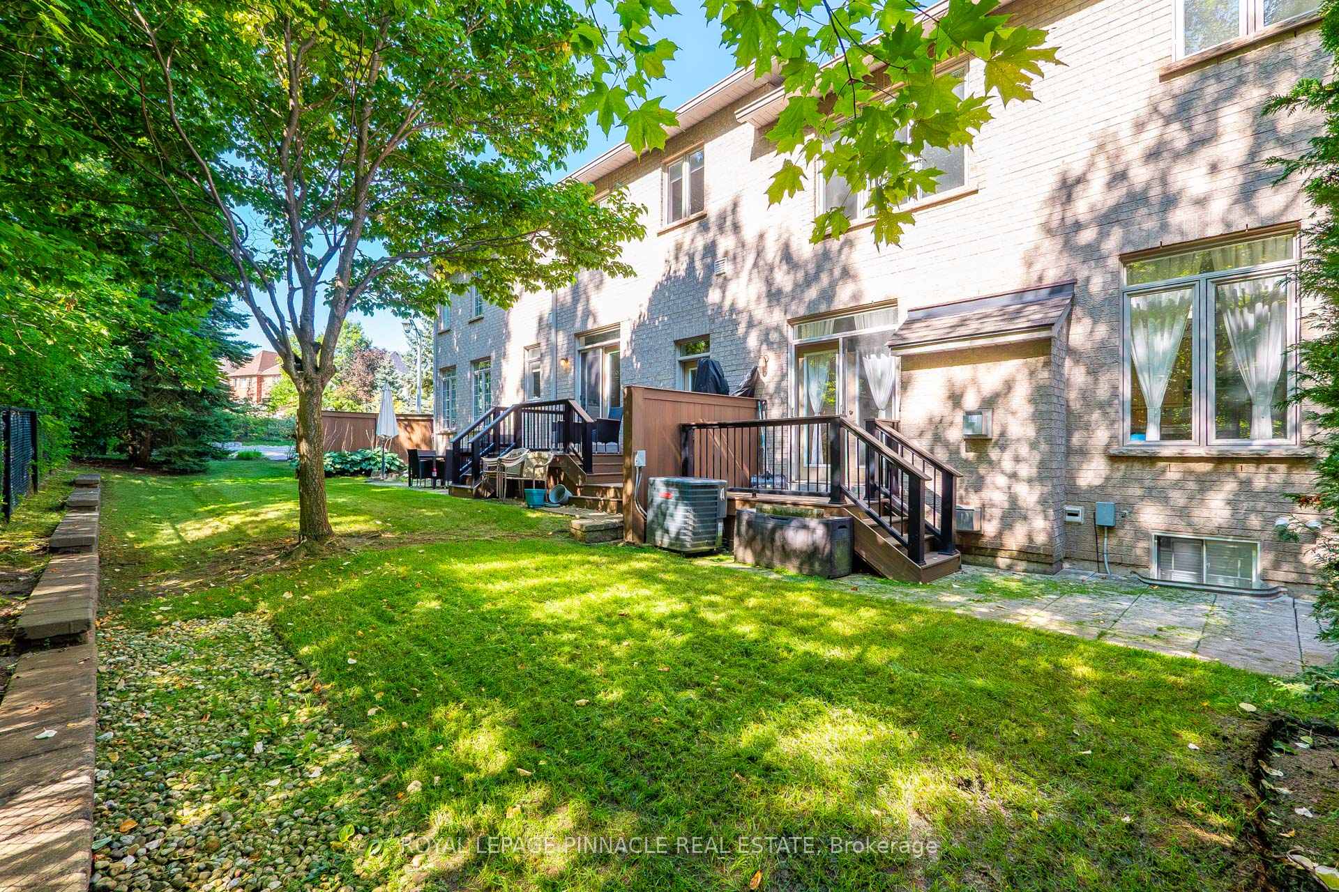 Photo 40 of Unit 13, 2254 Rockingham Drive, Oakville, Joshua Creek — HOMEH