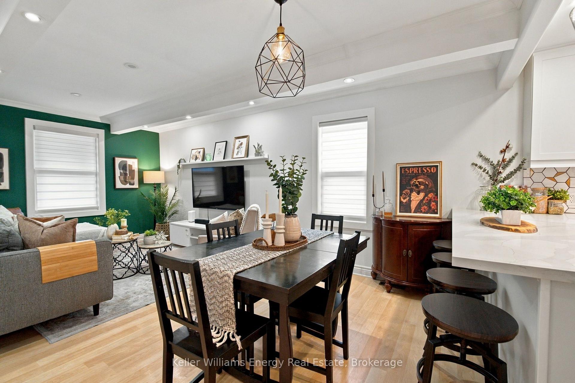 Photo 11 of 123 Barrie Avenue, Oshawa, Central — HOMEH