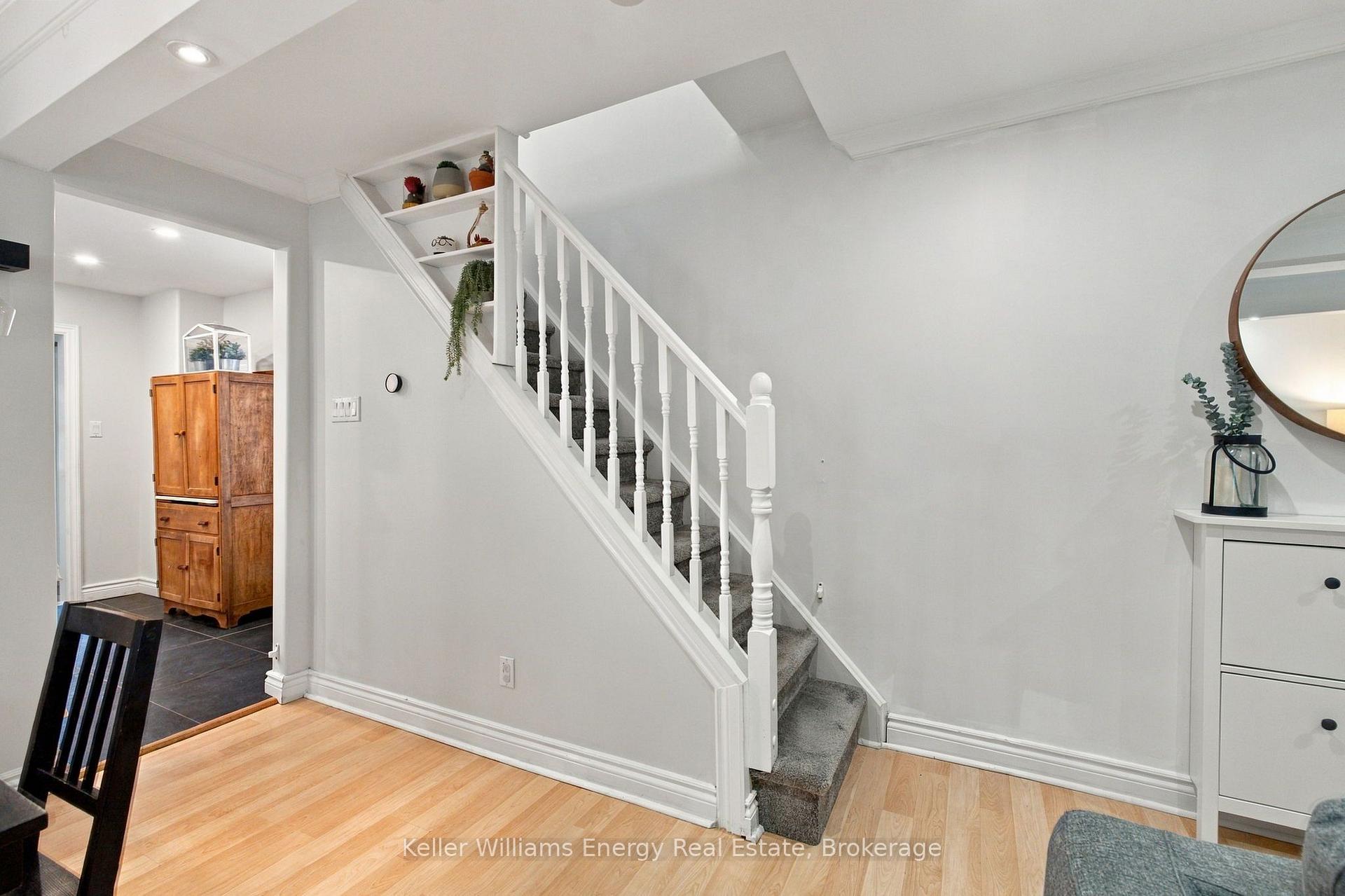 Photo 21 of 123 Barrie Avenue, Oshawa, Central — HOMEH