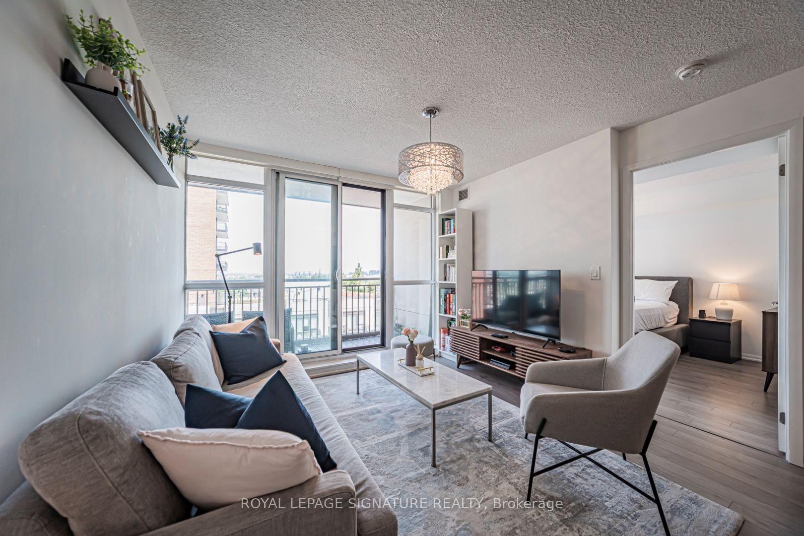 Photo 2 of Unit 1017, 830 Lawrence Avenue W, North York, Yorkdale-Glen Park — HOMEH