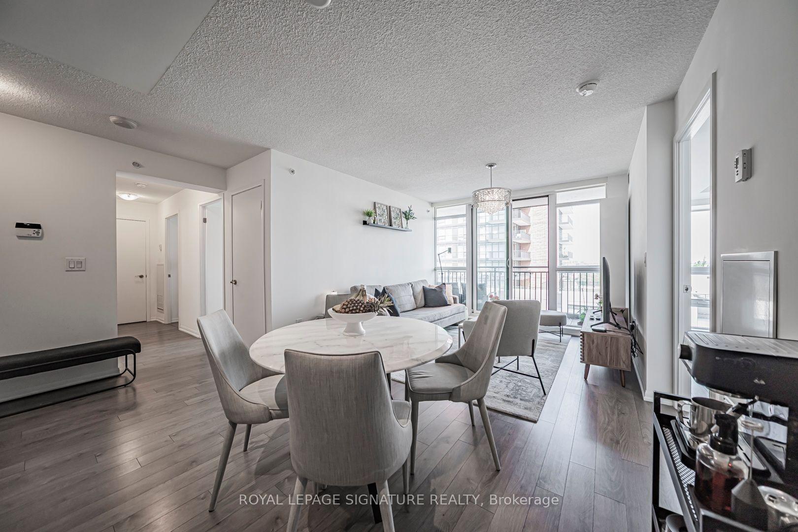 Photo 5 of Unit 1017, 830 Lawrence Avenue W, North York, Yorkdale-Glen Park — HOMEH
