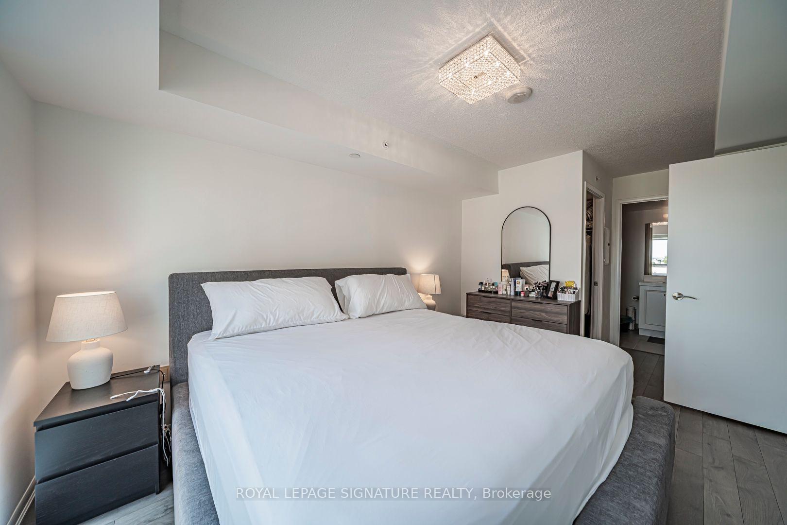 Photo 7 of Unit 1017, 830 Lawrence Avenue W, North York, Yorkdale-Glen Park — HOMEH