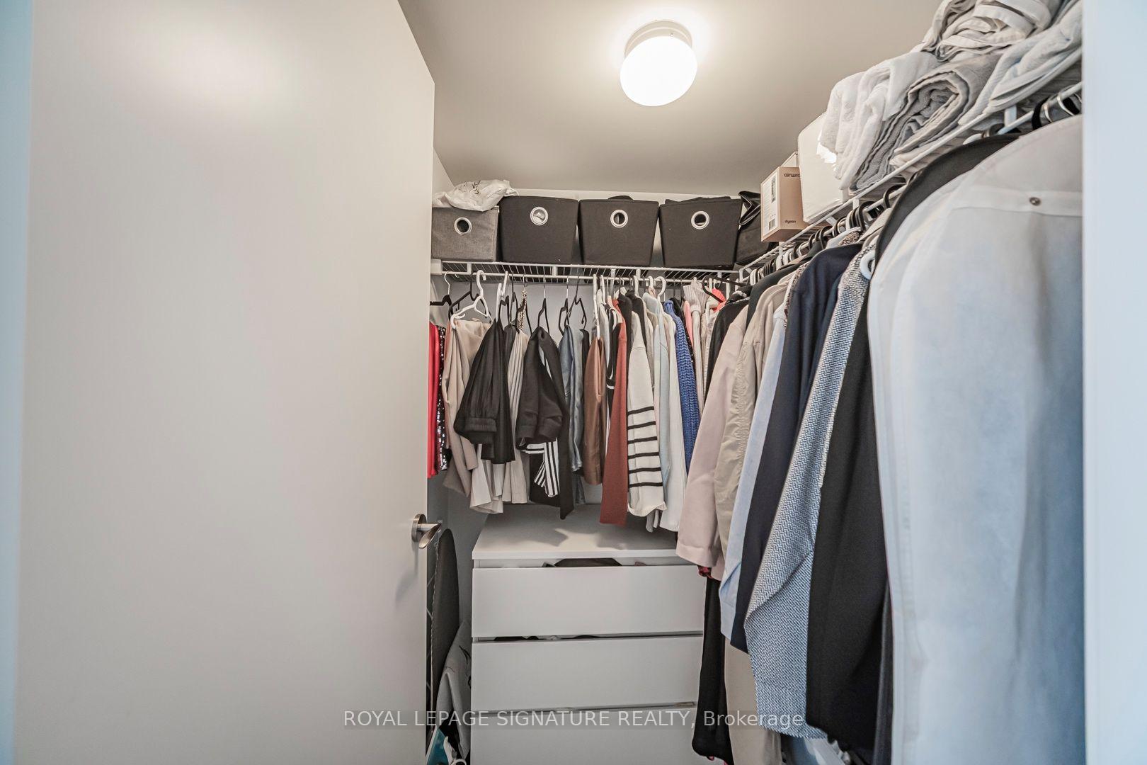 Photo 9 of Unit 1017, 830 Lawrence Avenue W, North York, Yorkdale-Glen Park — HOMEH