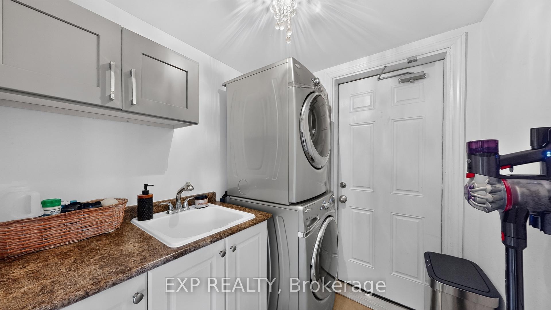 Photo 13 of 1450 Rennie Street, Oshawa, Taunton — HOMEH