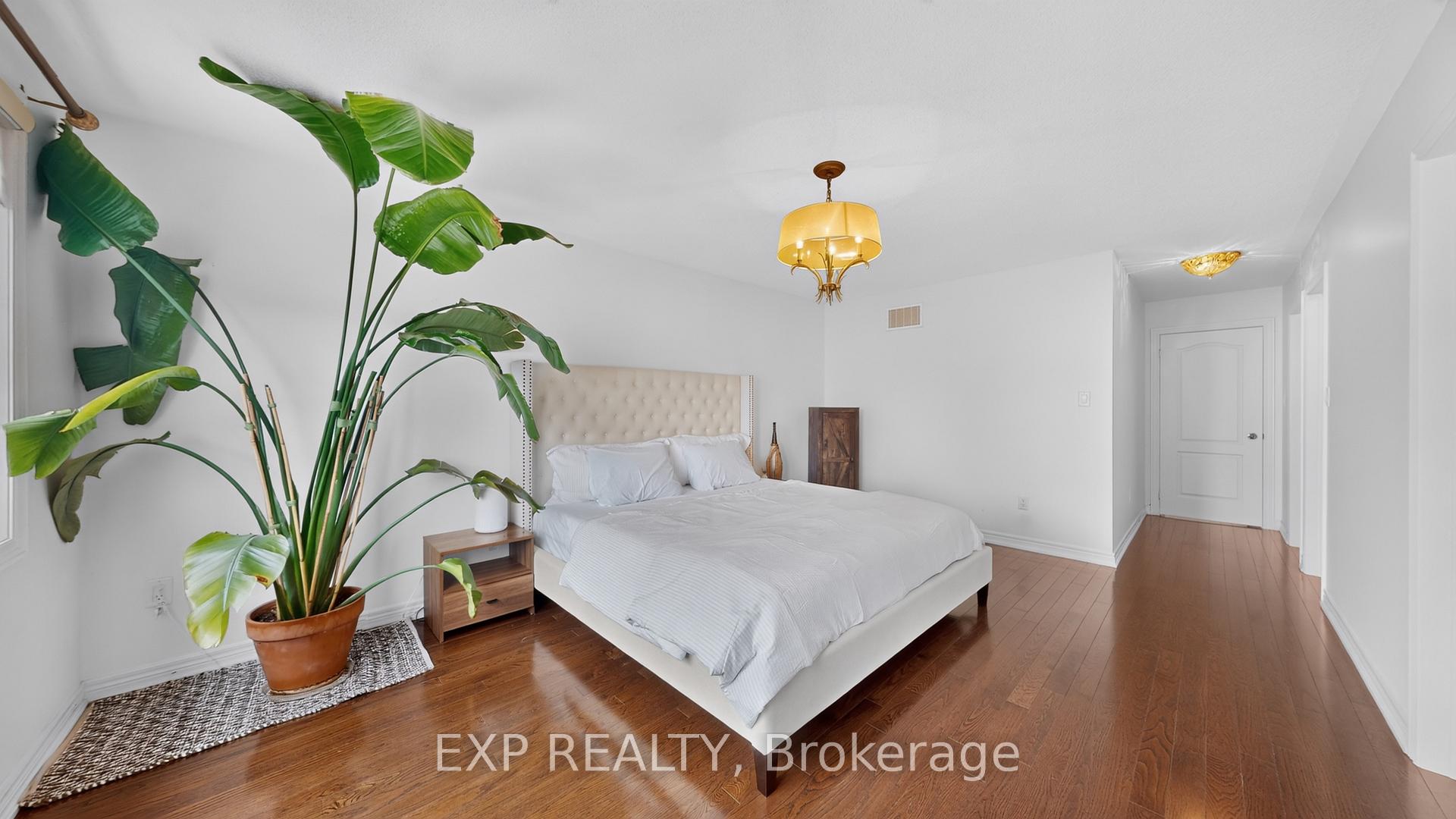 Photo 17 of 1450 Rennie Street, Oshawa, Taunton — HOMEH