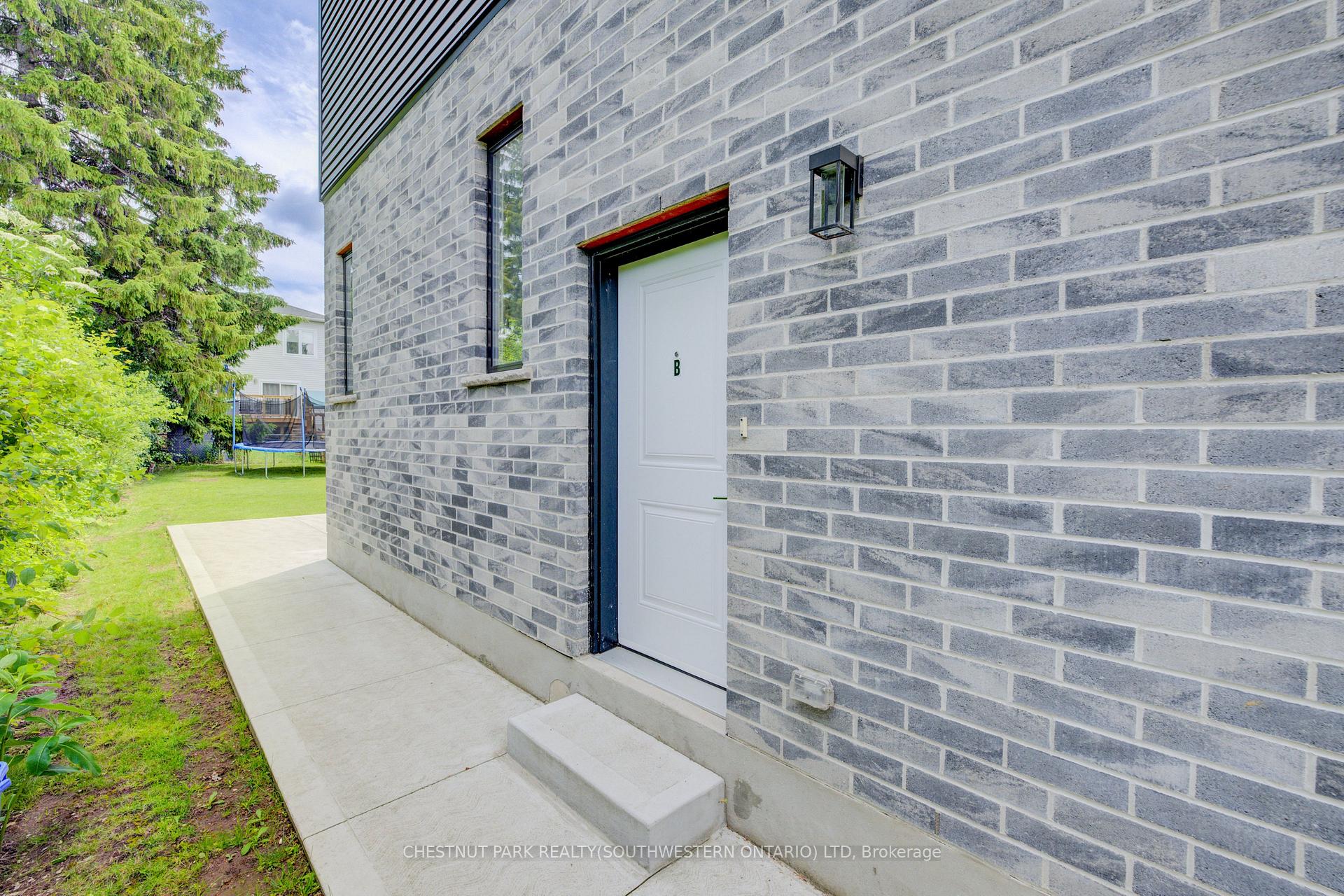 Photo 2 of Unit B, 35 Second Avenue, Kitchener — HOMEH