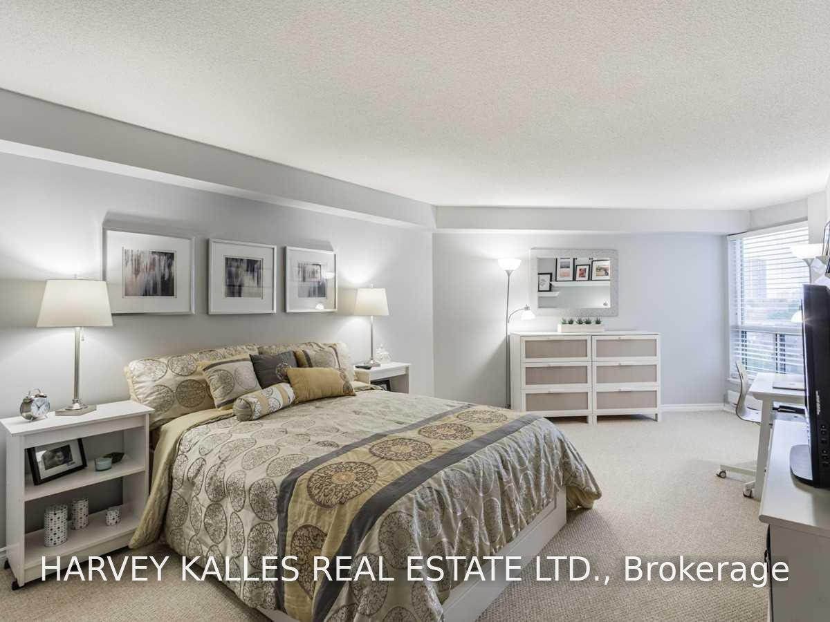 Photo 12 of Unit 808, 4727 Sheppard Avenue E, Scarborough, Agincourt South-Malvern West — HOMEH
