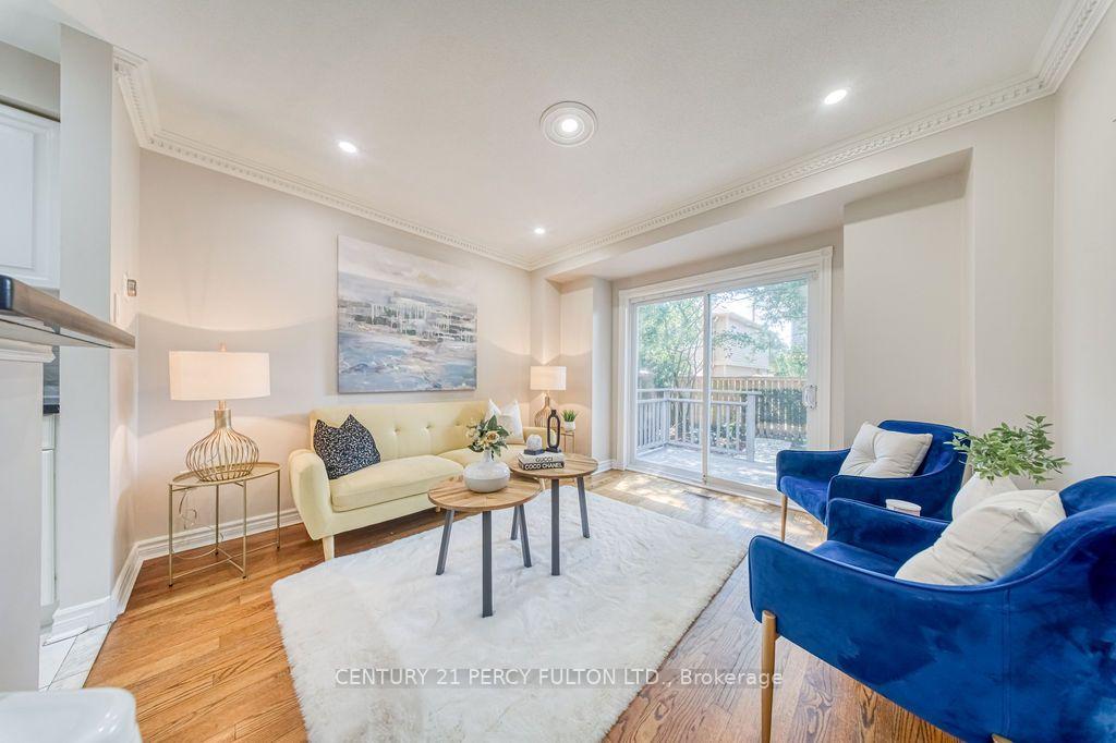 Photo 9 of 5522 Holbrook Road, Mississauga, Central Erin Mills — HOMEH
