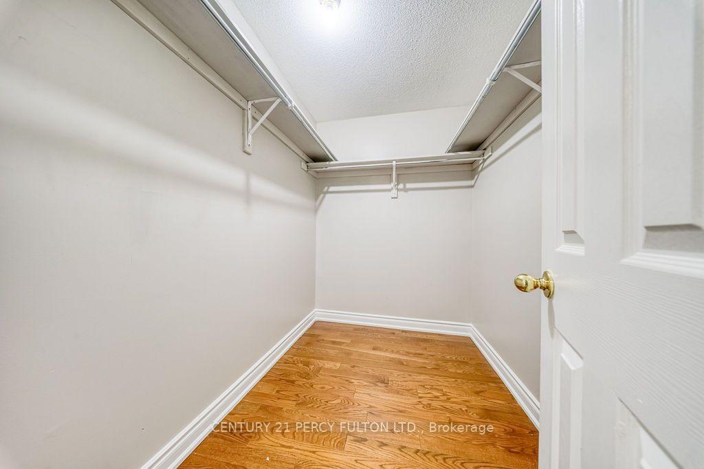Photo 22 of 5522 Holbrook Road, Mississauga, Central Erin Mills — HOMEH