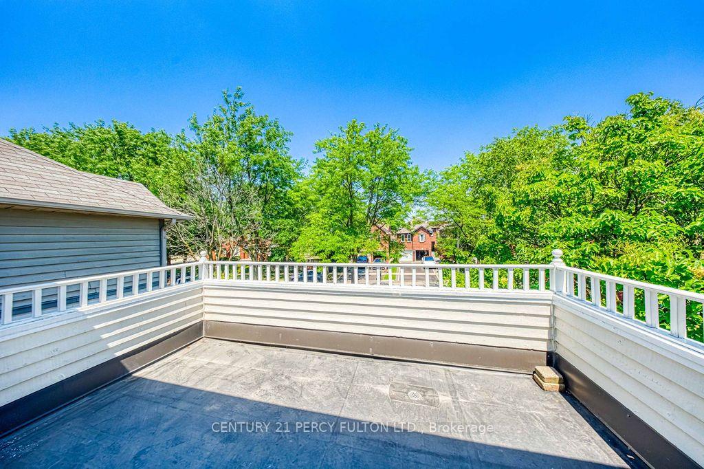 Photo 24 of 5522 Holbrook Road, Mississauga, Central Erin Mills — HOMEH