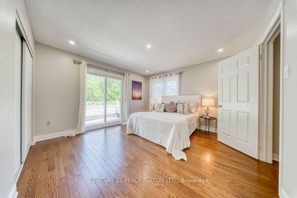 Photo 27 of 5522 Holbrook Road, Mississauga, Central Erin Mills — HOMEH