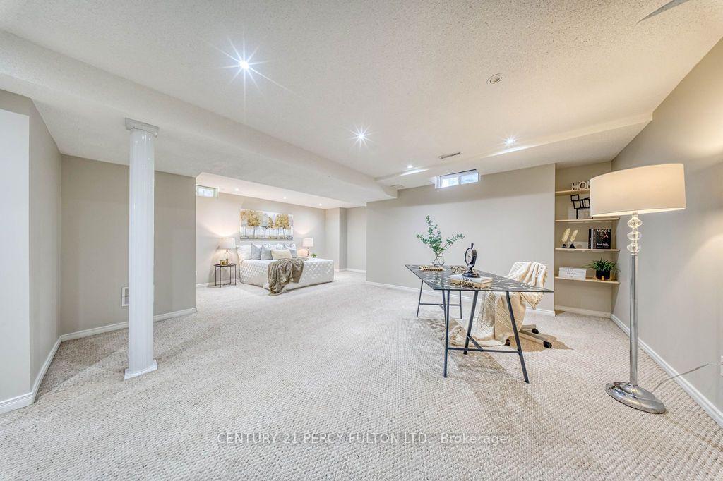 Photo 29 of 5522 Holbrook Road, Mississauga, Central Erin Mills — HOMEH