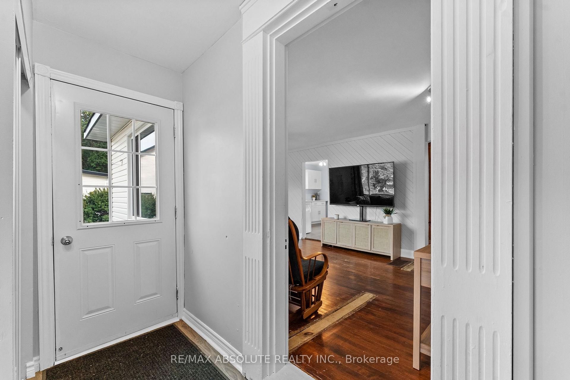 Photo 3 of 853 B River Road, McNab/Braeside, Mcnab/Braeside Twps — HOMEH