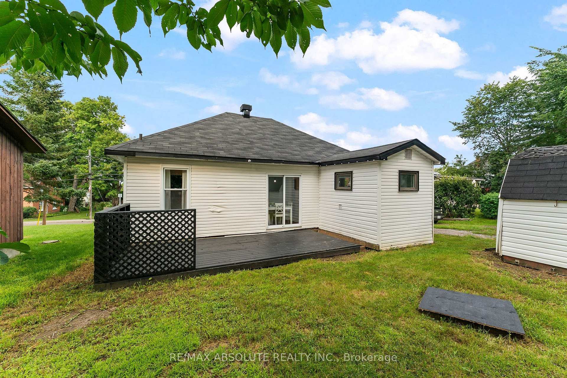 Photo 29 of 853 B River Road, McNab/Braeside, Mcnab/Braeside Twps — HOMEH