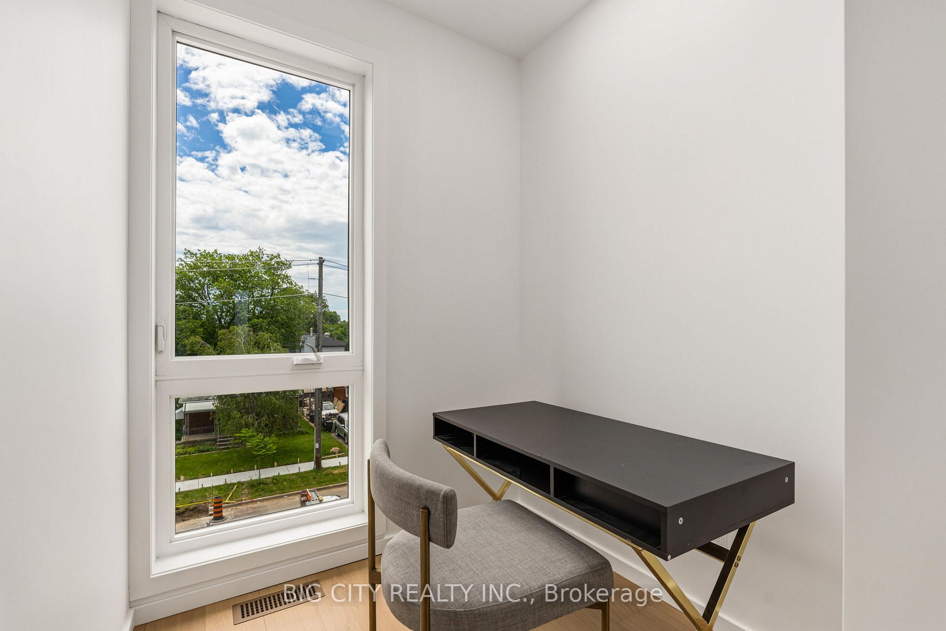 Photo 21 of Unit 3, 276 Lanor Avenue, Etobicoke, Alderwood — HOMEH