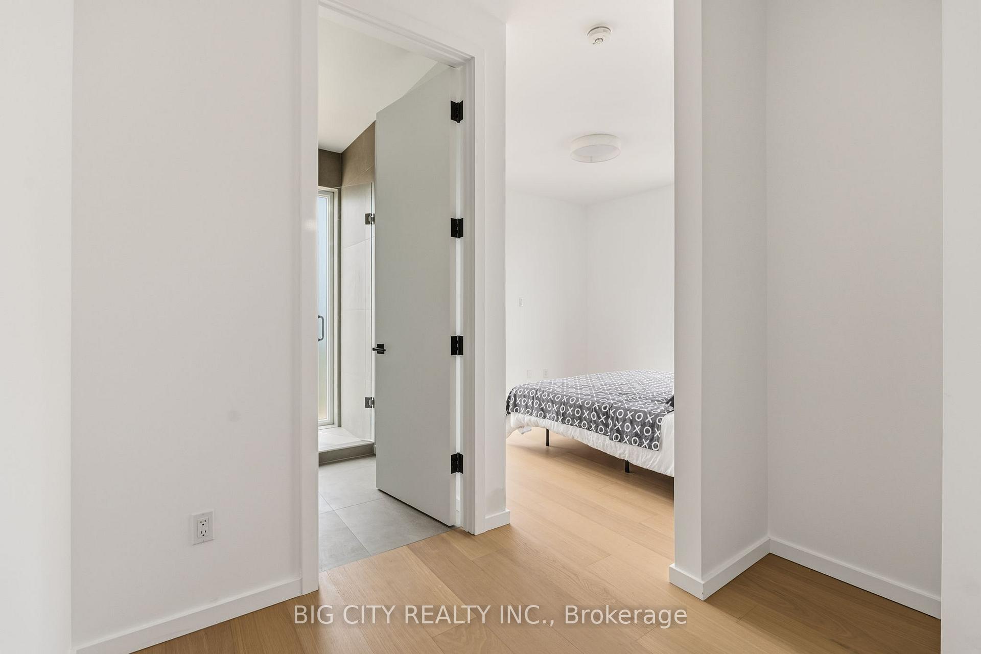 Photo 23 of Unit 3, 276 Lanor Avenue, Etobicoke, Alderwood — HOMEH