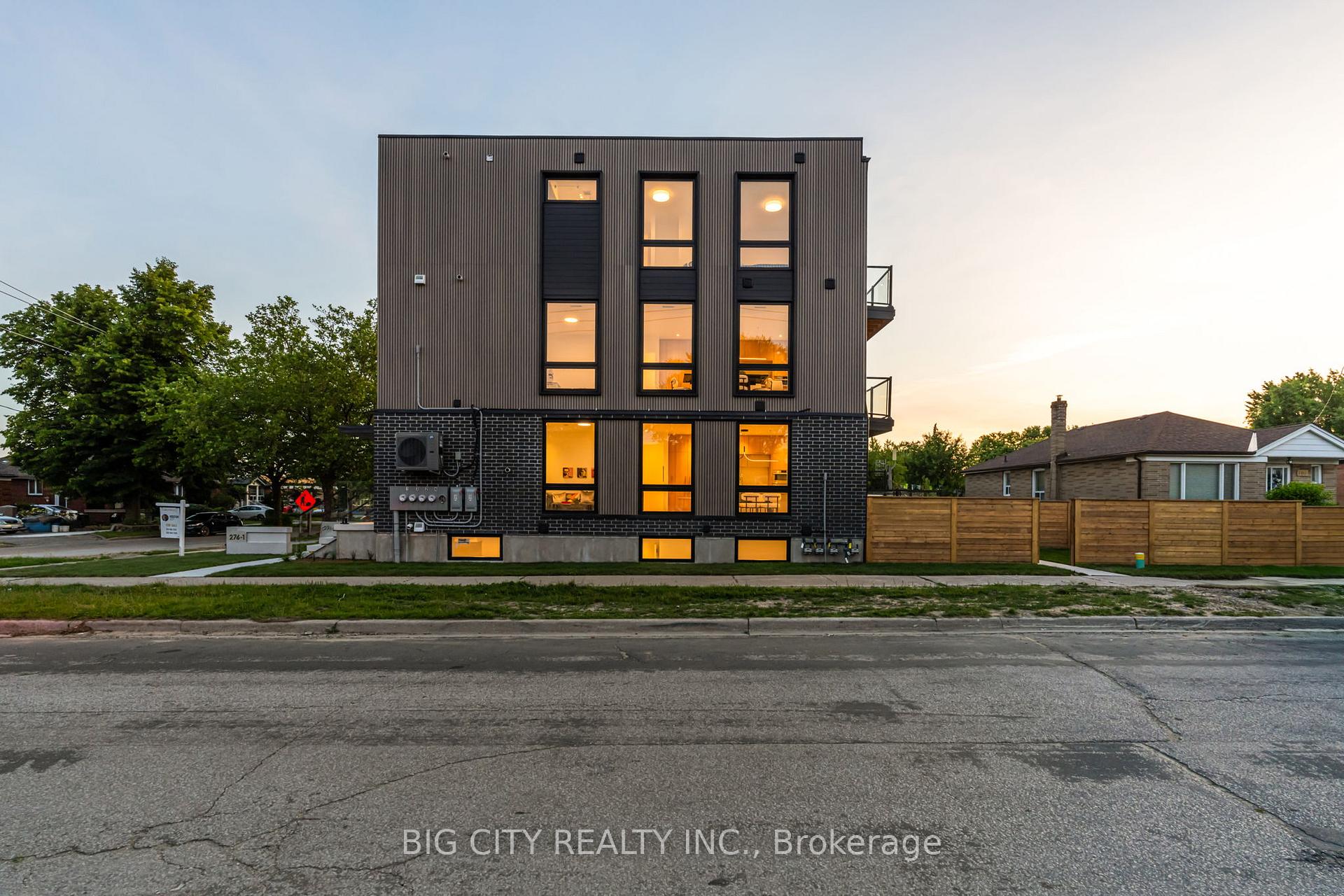 Photo 38 of Unit 3, 276 Lanor Avenue, Etobicoke, Alderwood — HOMEH