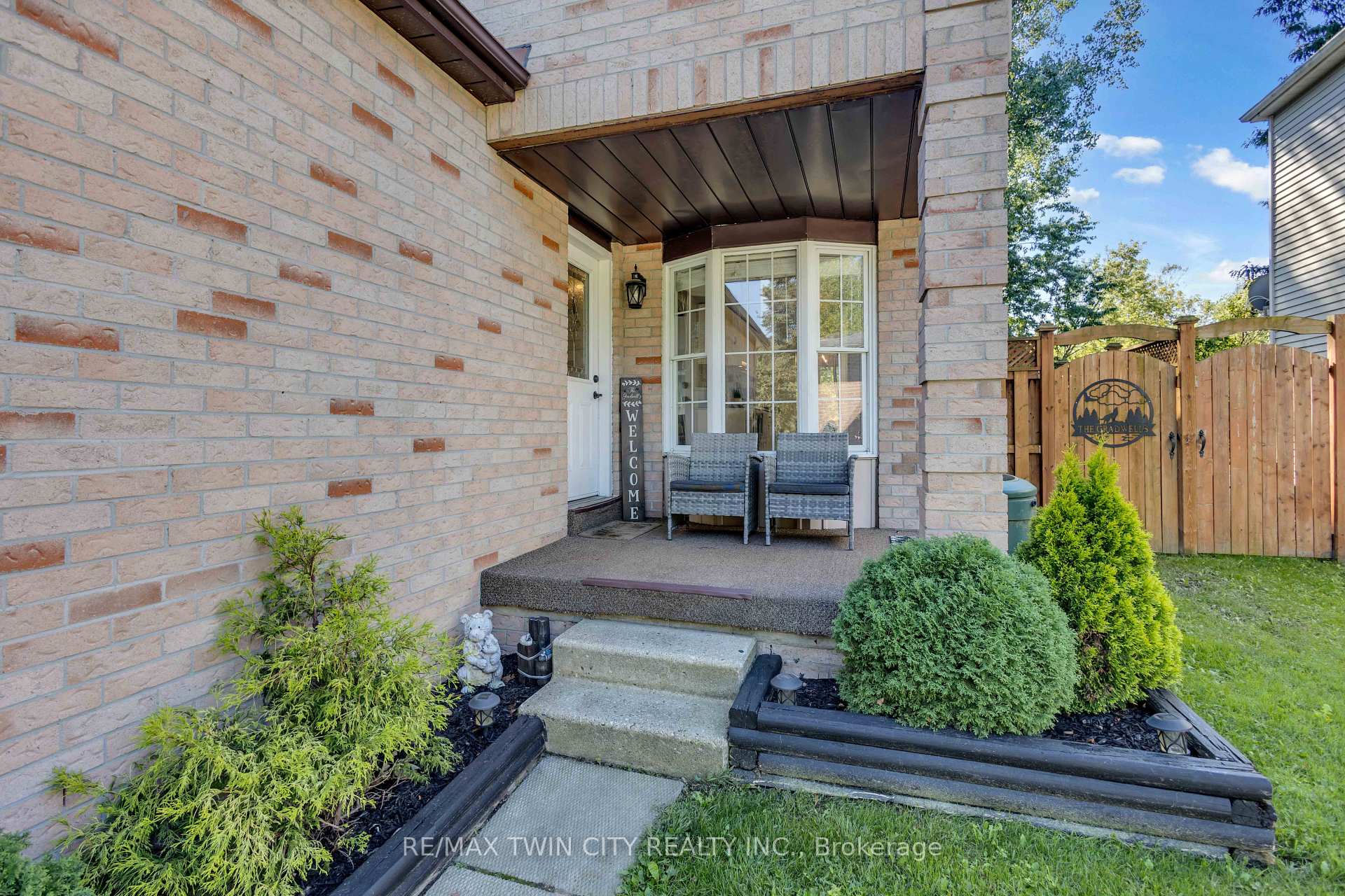 Photo 5 of 117 D'aubigny Road, Brantford — HOMEH