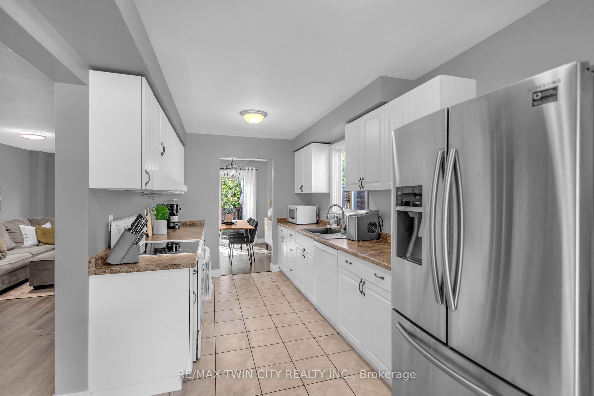 Photo 9 of 117 D'aubigny Road, Brantford — HOMEH