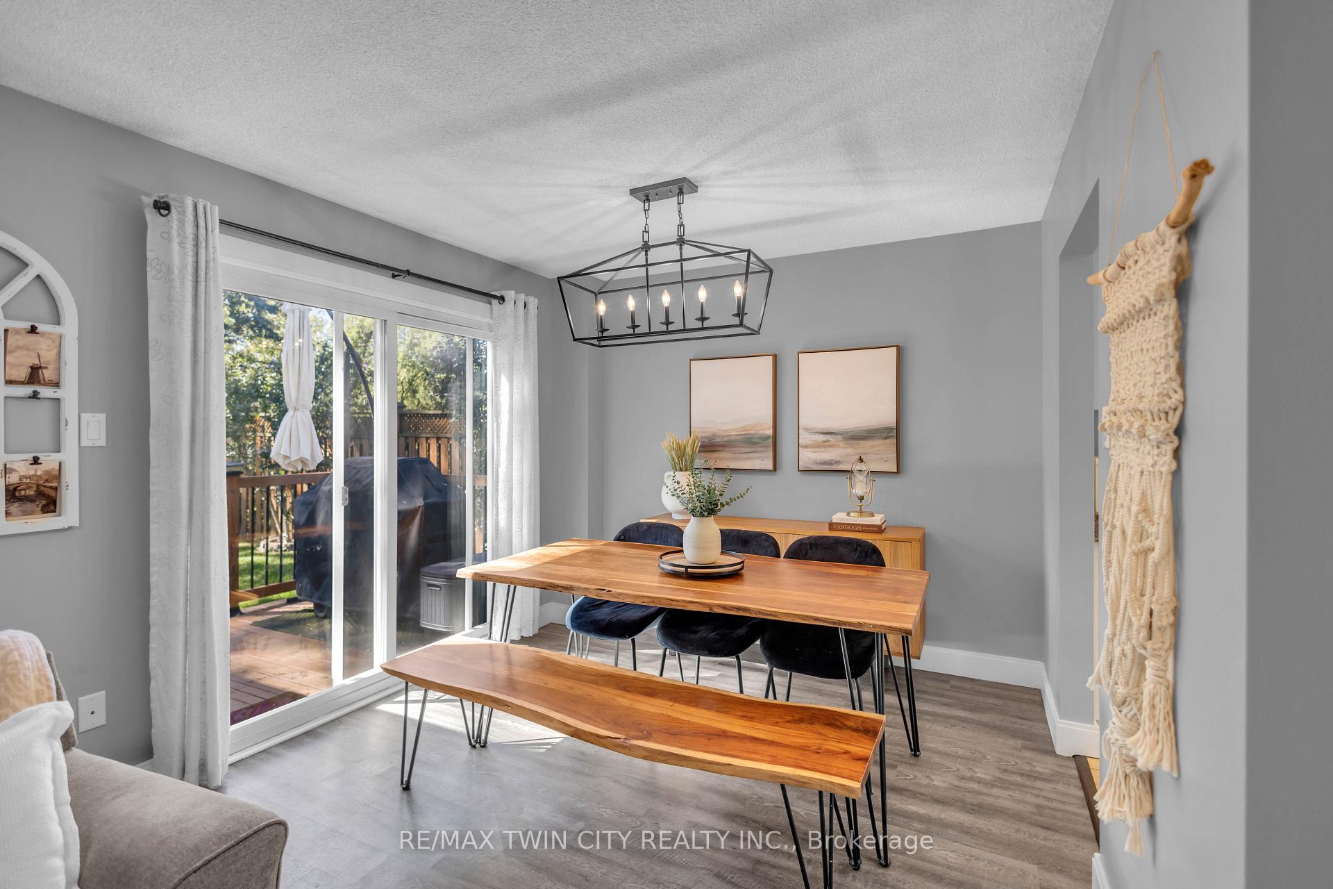 Photo 13 of 117 D'aubigny Road, Brantford — HOMEH