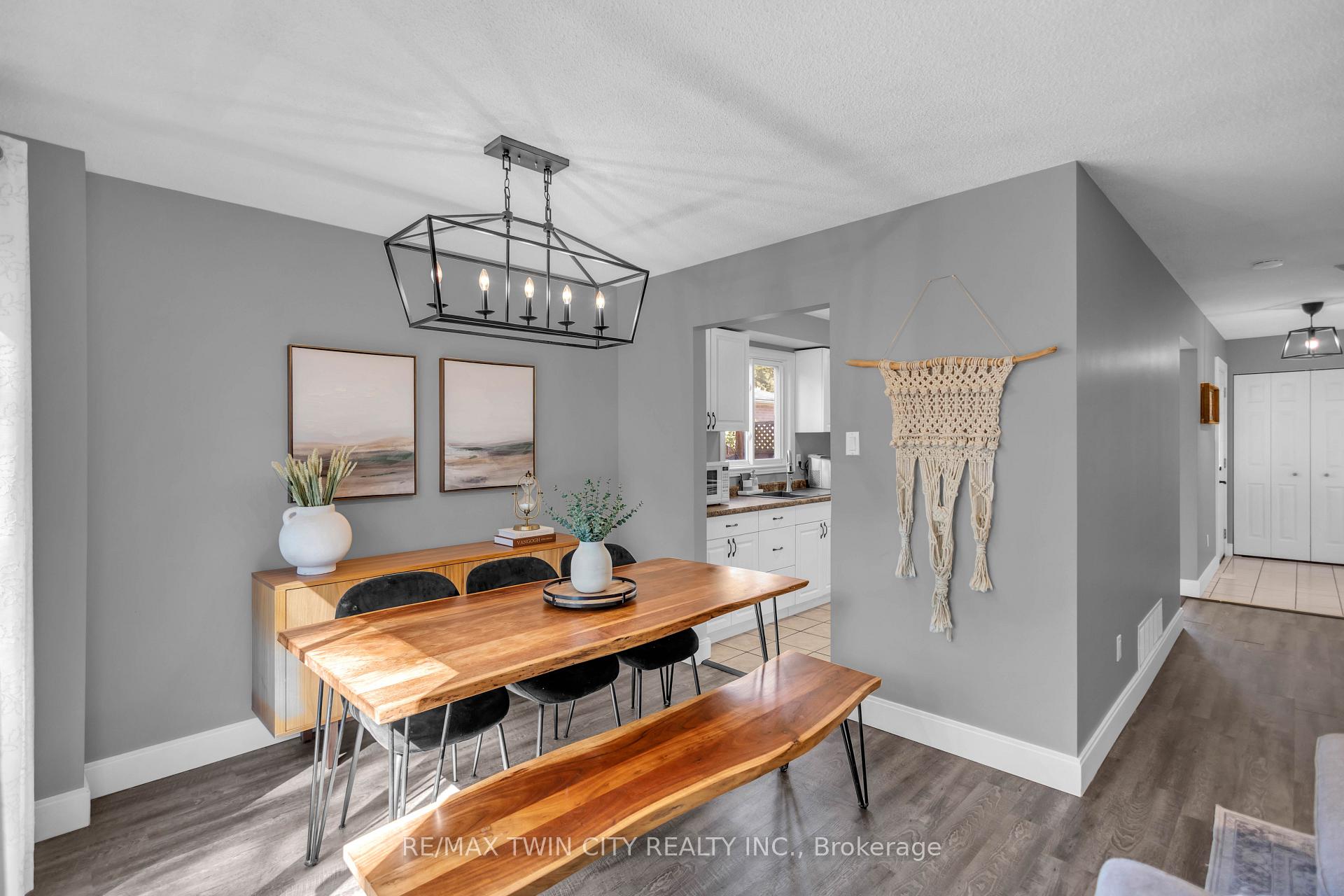 Photo 14 of 117 D'aubigny Road, Brantford — HOMEH