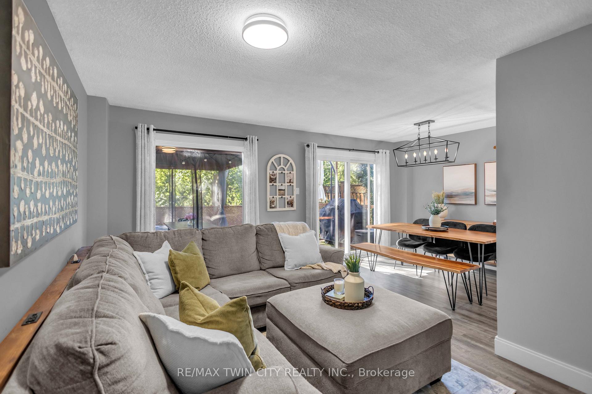 Photo 17 of 117 D'aubigny Road, Brantford — HOMEH