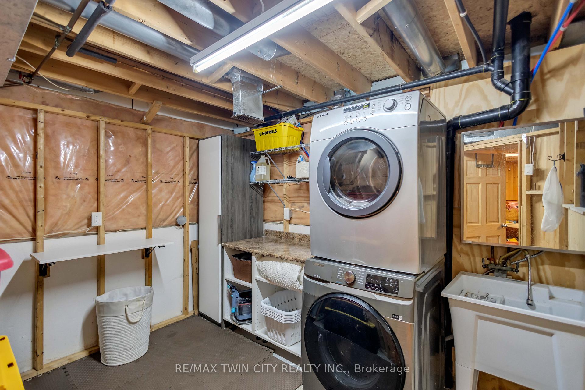 Photo 34 of 117 D'aubigny Road, Brantford — HOMEH