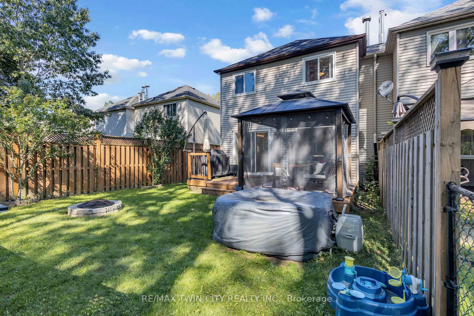 Photo 40 of 117 D'aubigny Road, Brantford — HOMEH