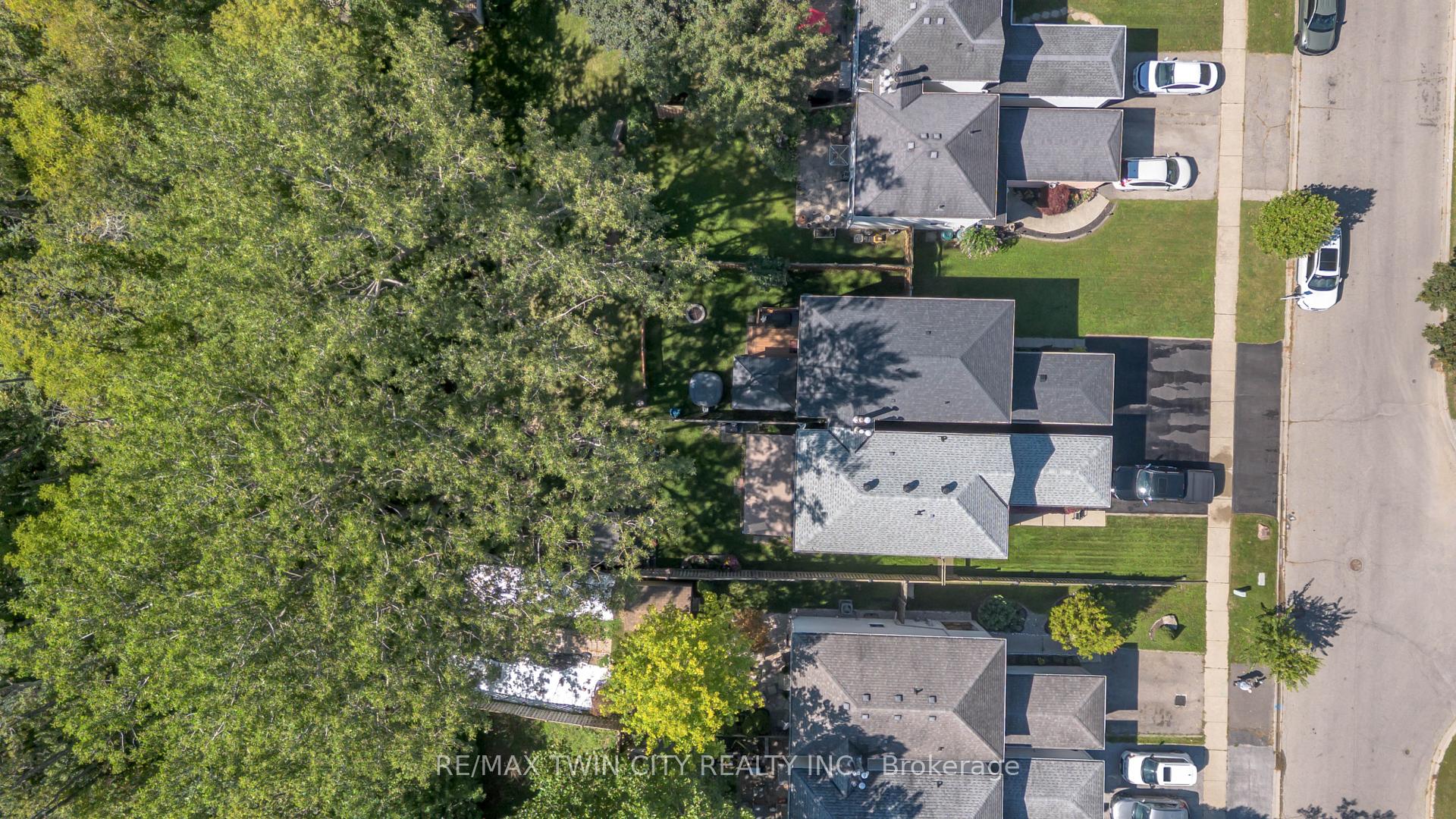 Photo 47 of 117 D'aubigny Road, Brantford — HOMEH