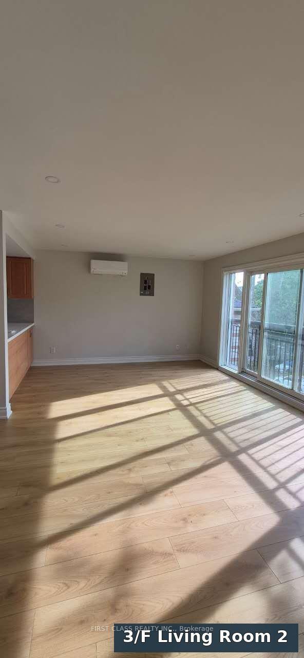 Photo 23 of 301 Rhodes Avenue, Toronto, Greenwood-Coxwell — HOMEH