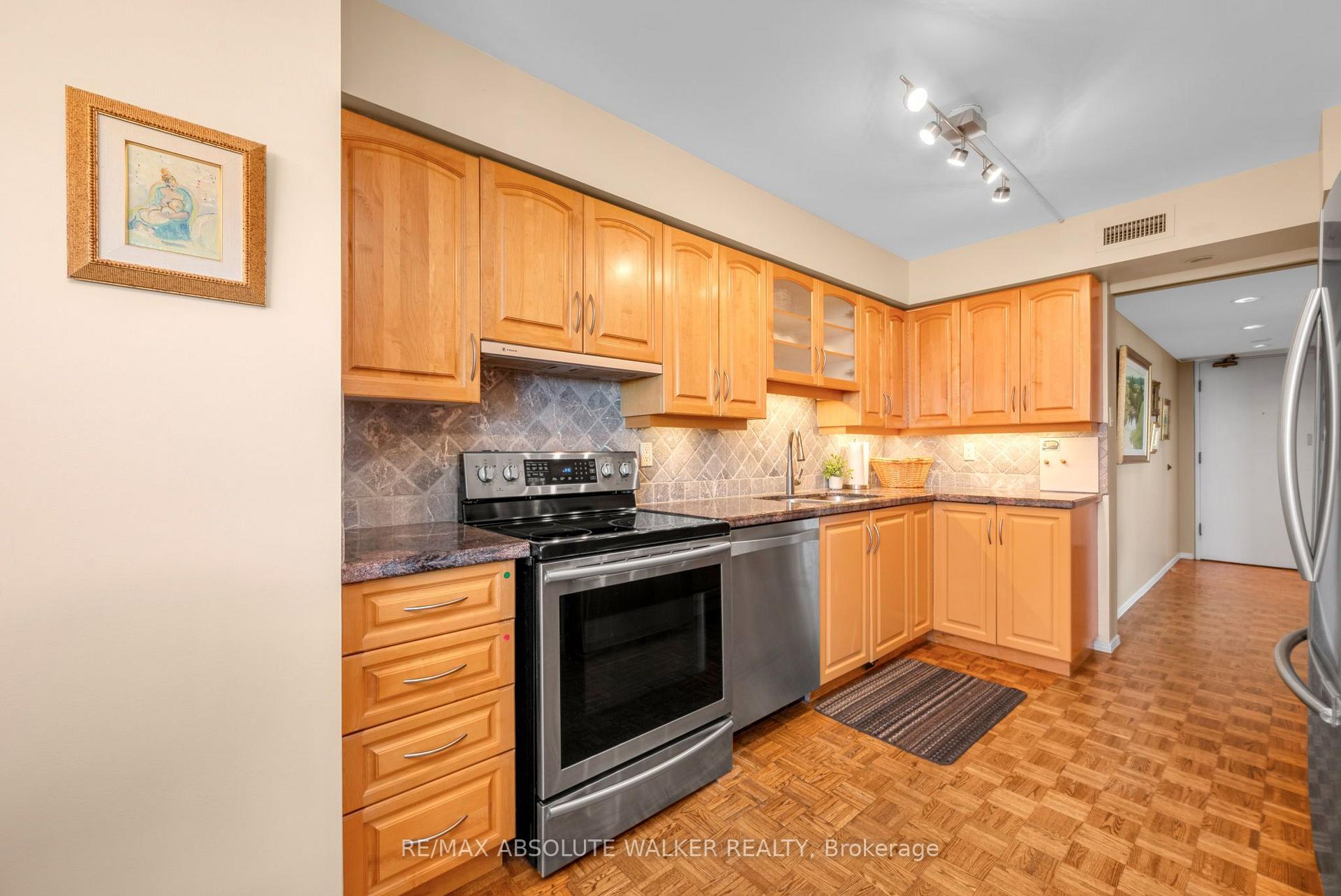 Photo 20 of Unit 9B, 300 Queen Elizabeth Drive, Ottawa, Glebe — HOMEH