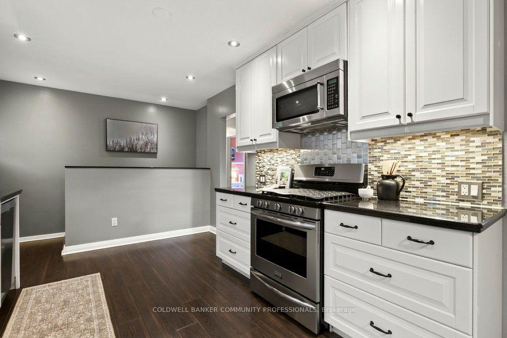 Photo 15 of 58 Hatton Drive, Hamilton, Ancaster — HOMEH