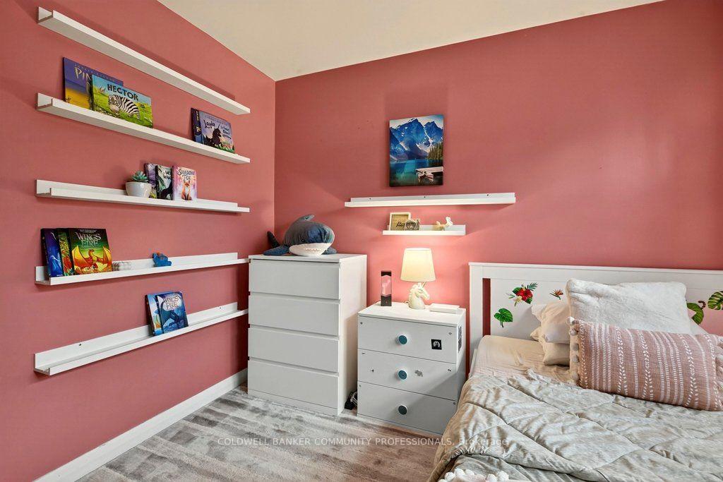 Photo 26 of 58 Hatton Drive, Hamilton, Ancaster — HOMEH