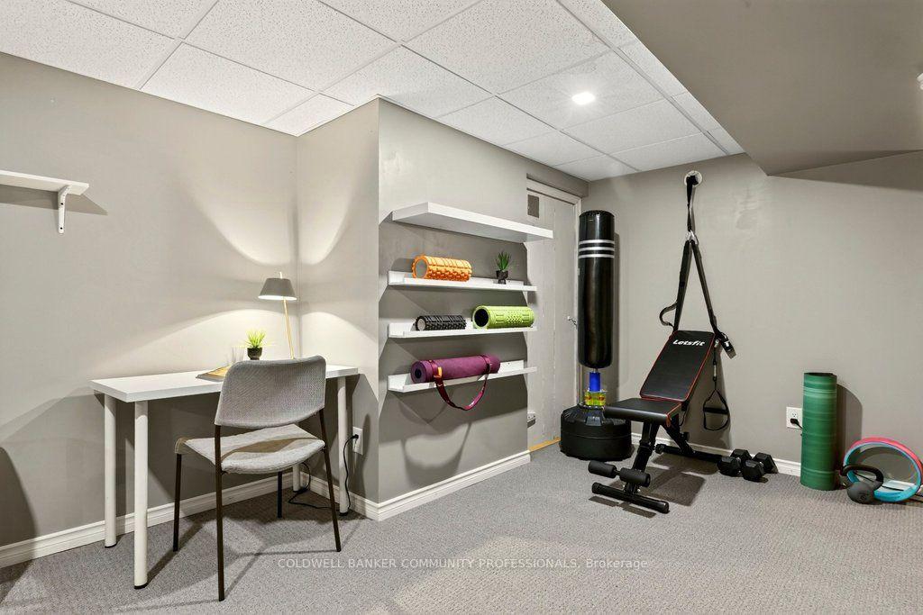 Photo 32 of 58 Hatton Drive, Hamilton, Ancaster — HOMEH