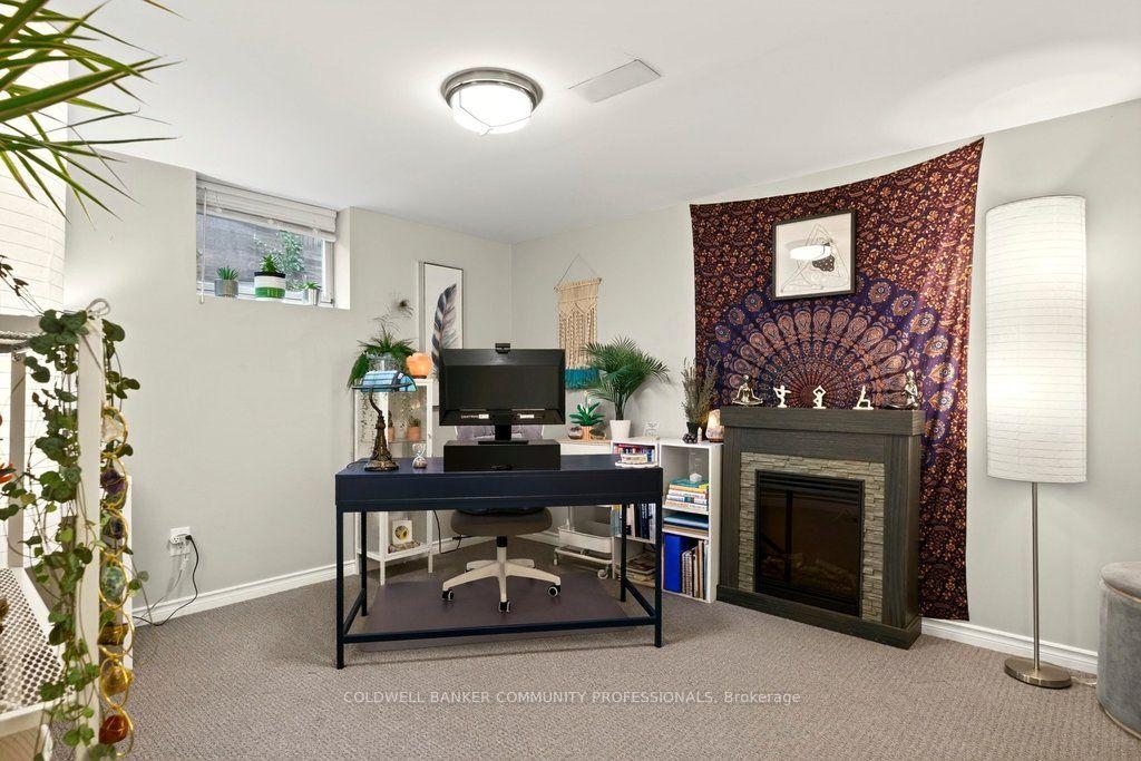 Photo 39 of 58 Hatton Drive, Hamilton, Ancaster — HOMEH