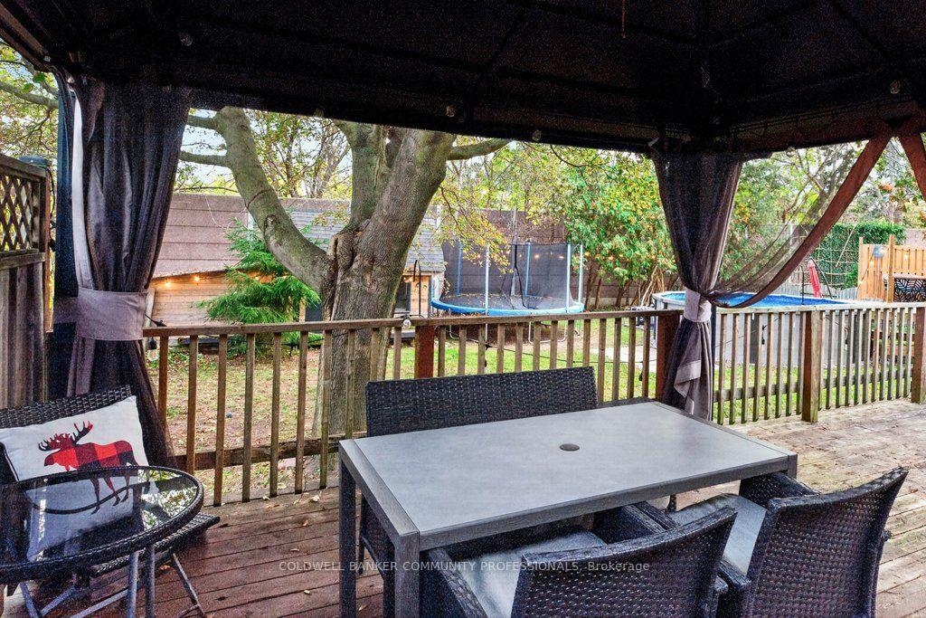 Photo 42 of 58 Hatton Drive, Hamilton, Ancaster — HOMEH