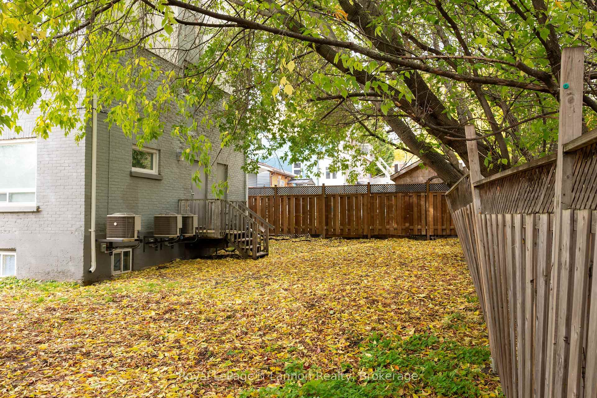 Photo 6 of 350 Bay Street, Thunder Bay, Court / Cumberland — HOMEH