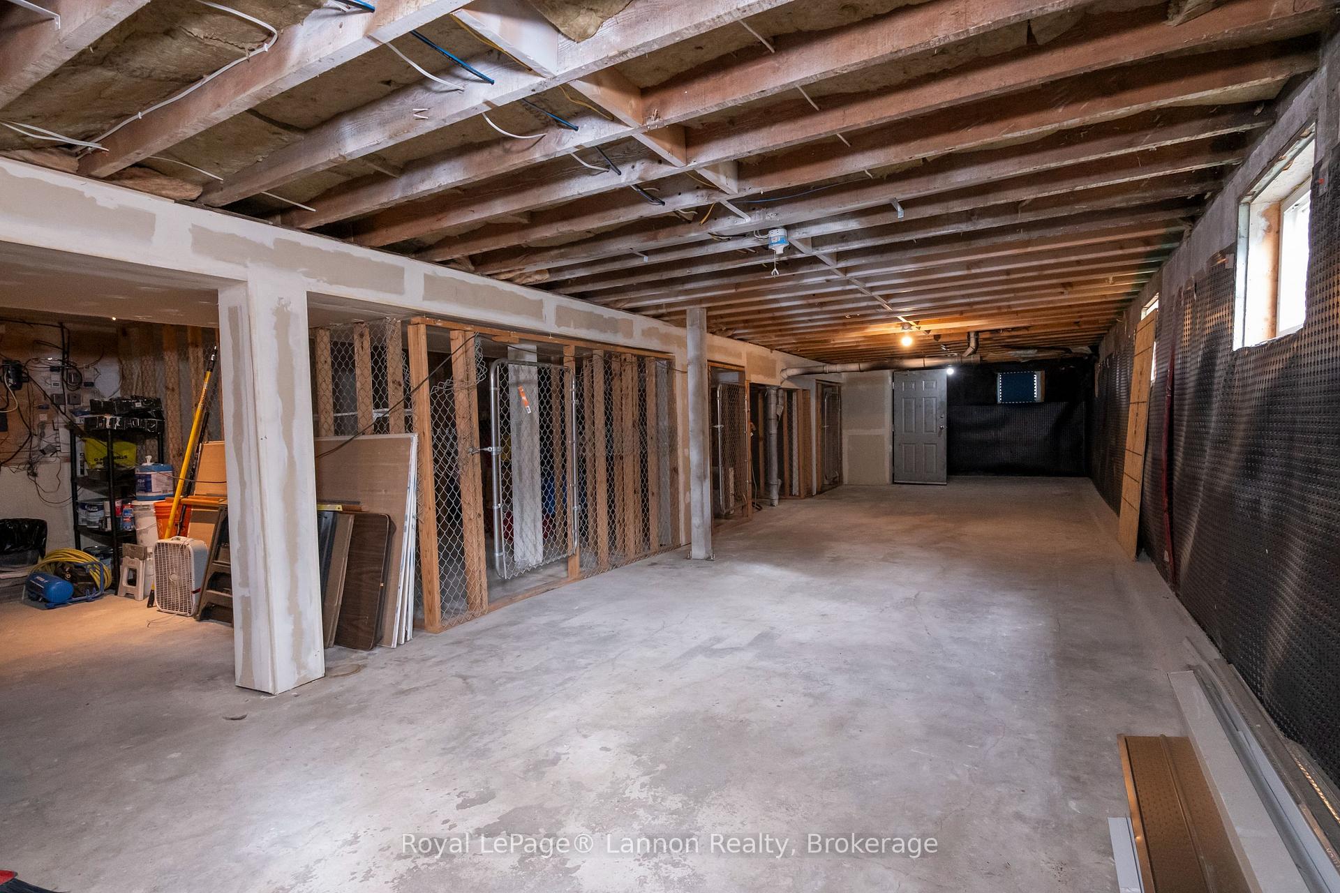 Photo 32 of 350 Bay Street, Thunder Bay, Court / Cumberland — HOMEH