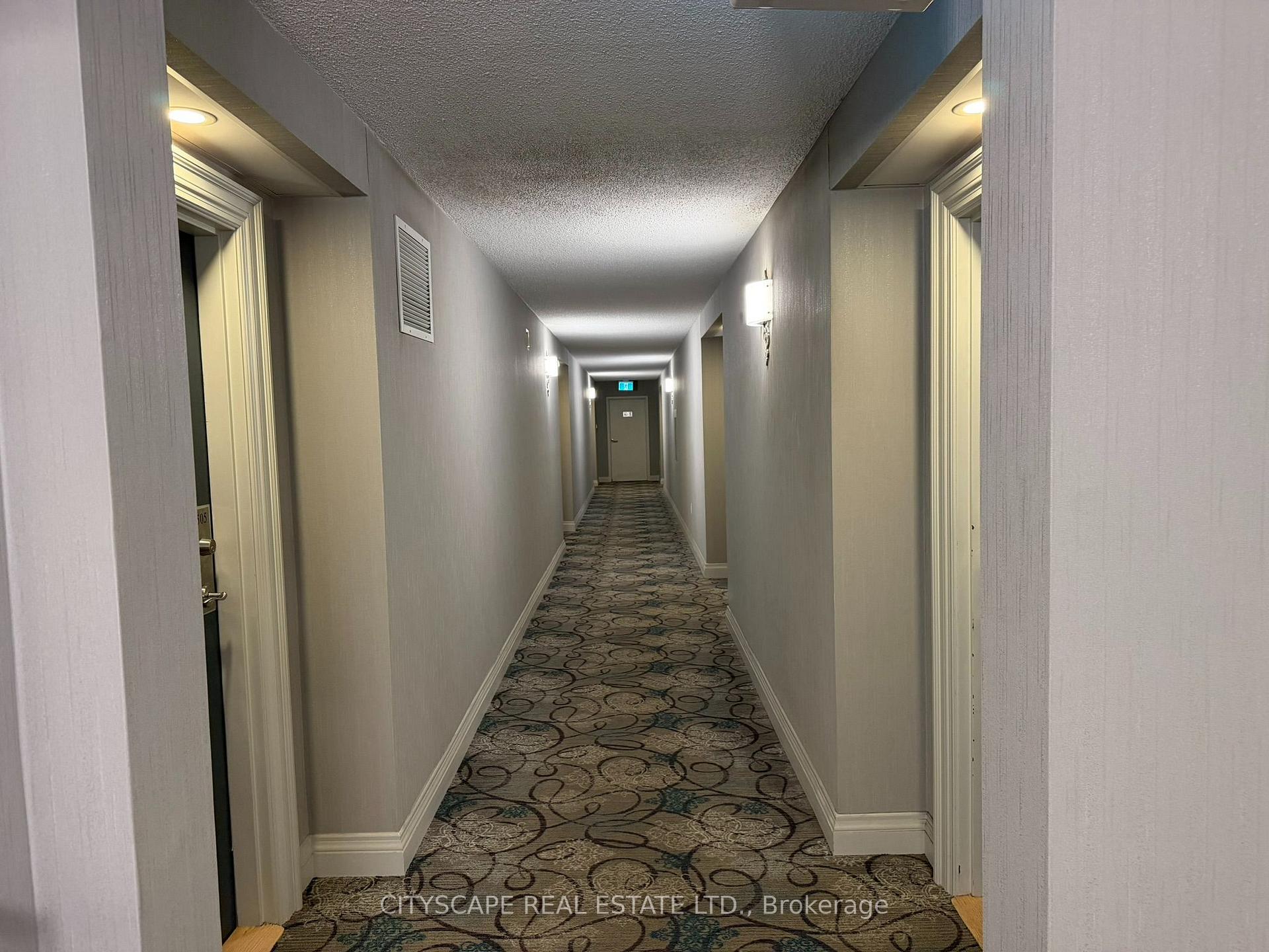 Photo 3 of Unit 507, 355 Rathburn Road E, Mississauga, Rathwood — HOMEH