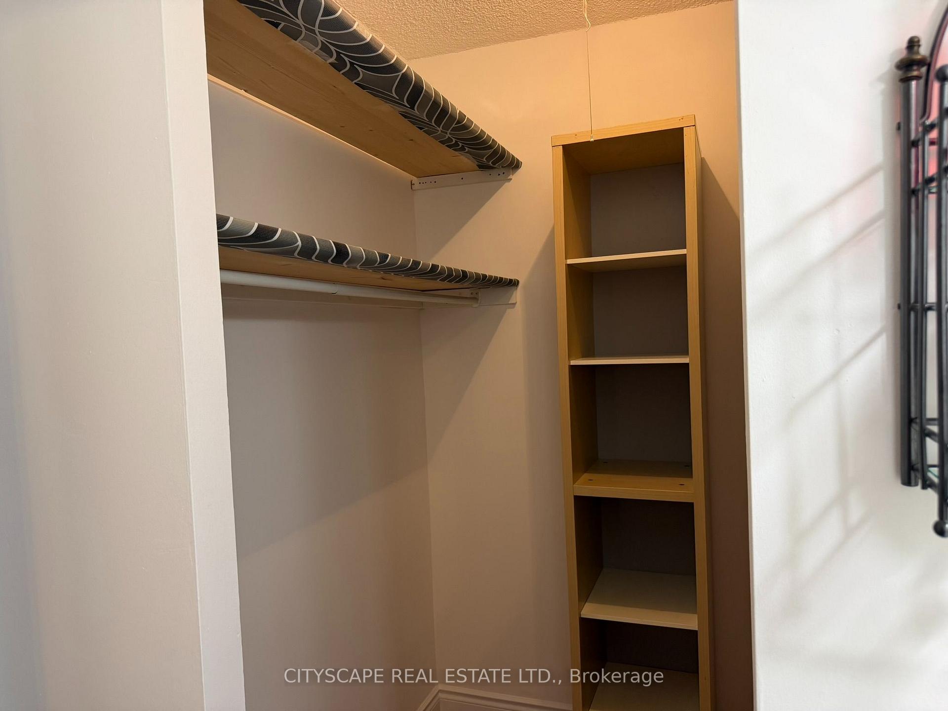 Photo 5 of Unit 507, 355 Rathburn Road E, Mississauga, Rathwood — HOMEH