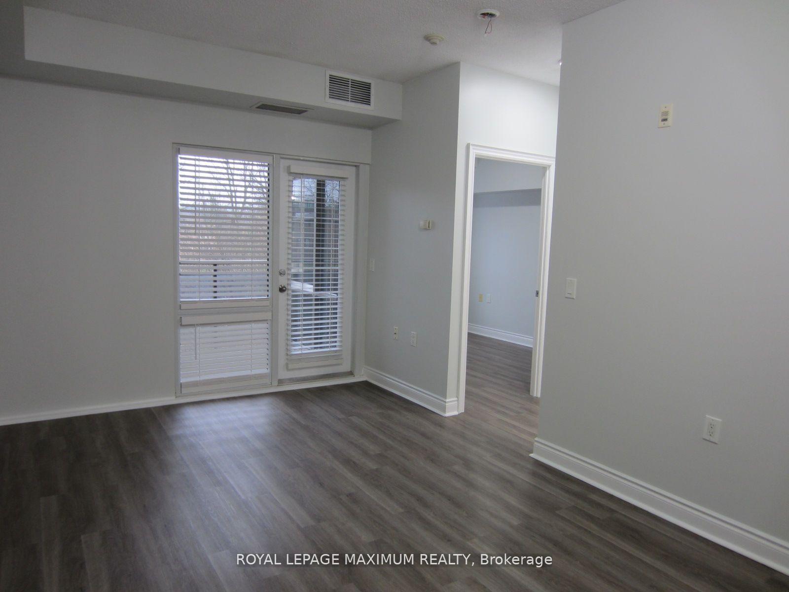 Photo 7 of Unit 327, 8201 Islington Avenue, Vaughan, Islington Woods — HOMEH