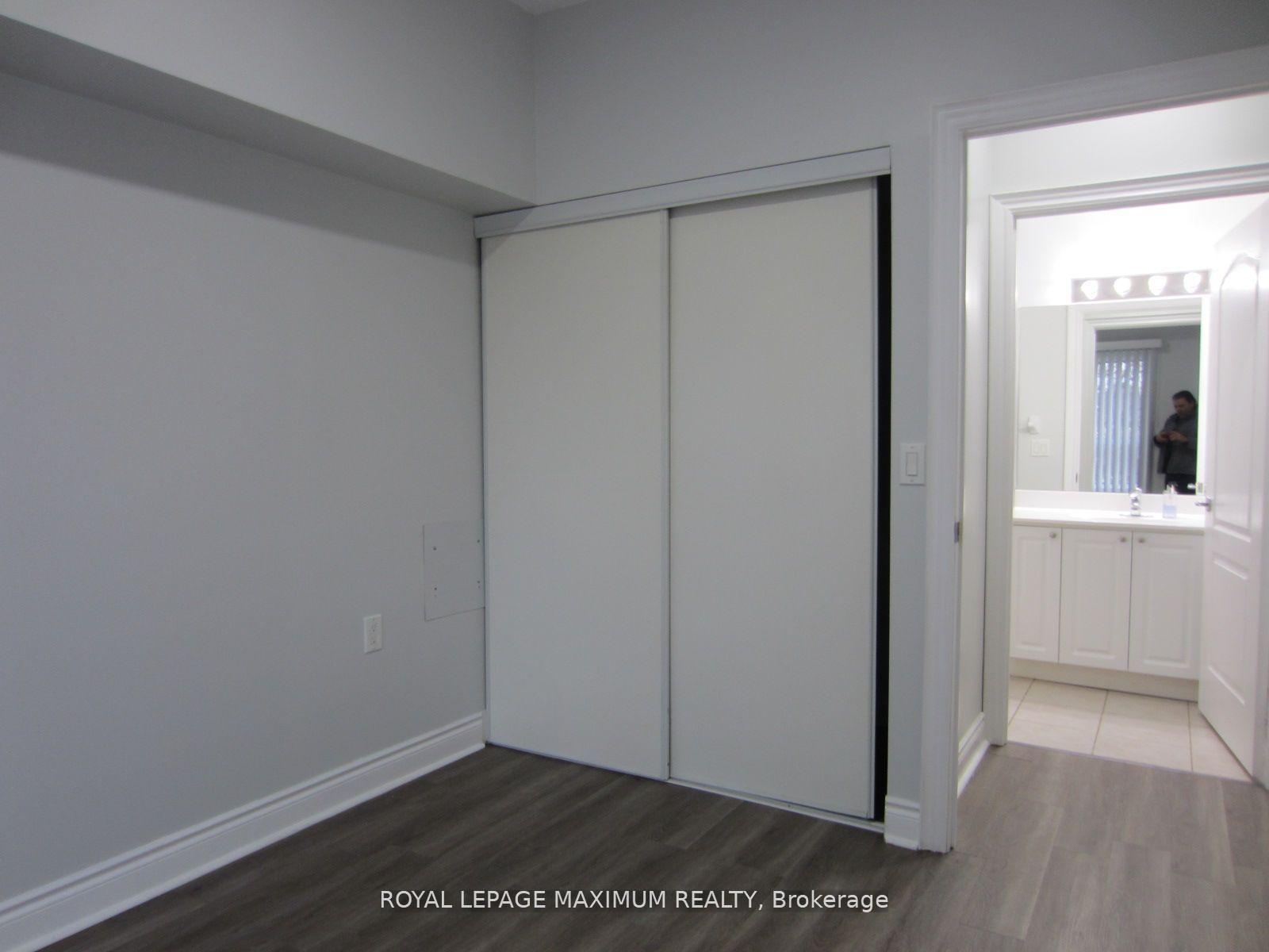 Photo 9 of Unit 327, 8201 Islington Avenue, Vaughan, Islington Woods — HOMEH